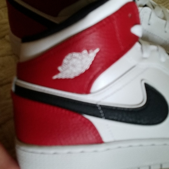 Air Jordan 1 Mid GS Chicago - Picture 6 of 6
